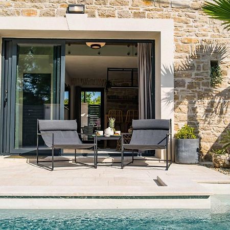 Stone House With Pool Poeta Villa Pridraga Dış mekan fotoğraf