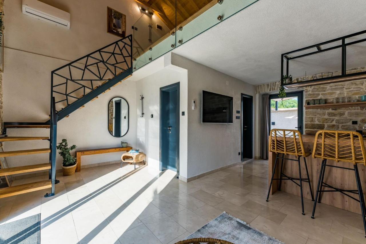 Stone House With Pool Poeta Villa Pridraga Dış mekan fotoğraf